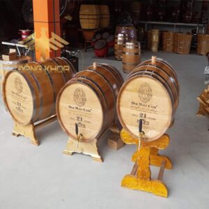 Thùng gỗ sồi ngâm rượu
